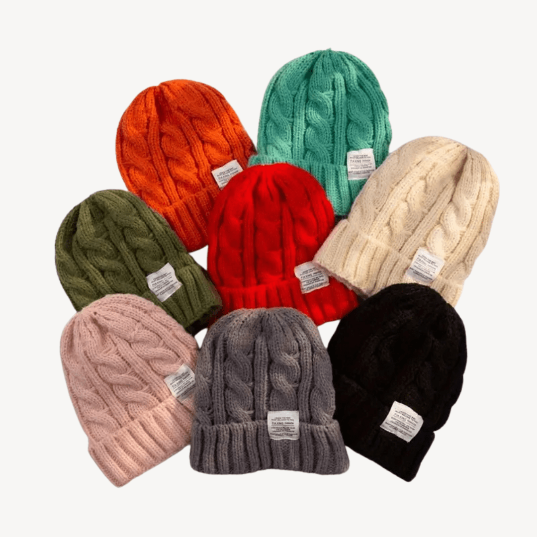 Kabelstickad mössa i mjuk ullblandning | Edurano - Edurano