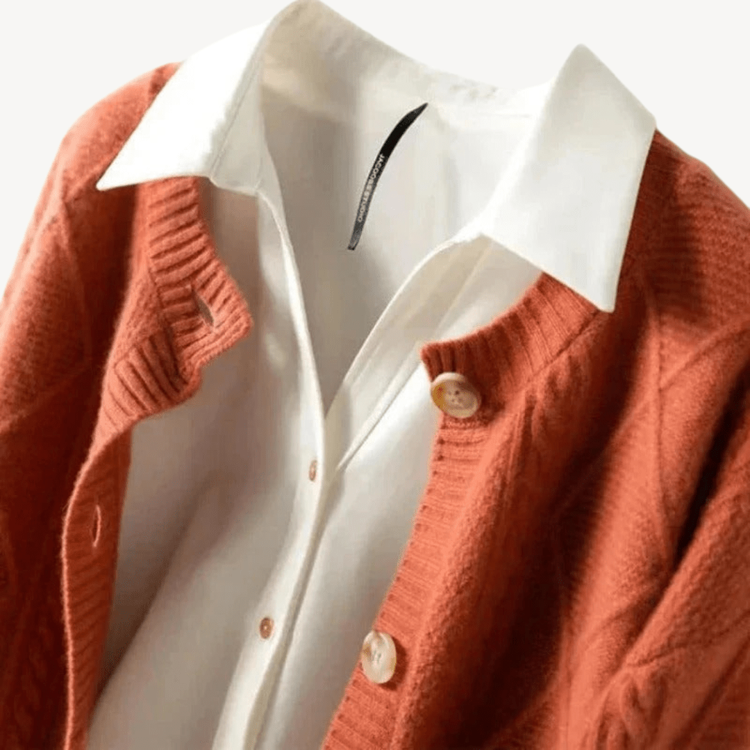 Stickad cardigan med knappar i mjukt material | Edurano - Edurano