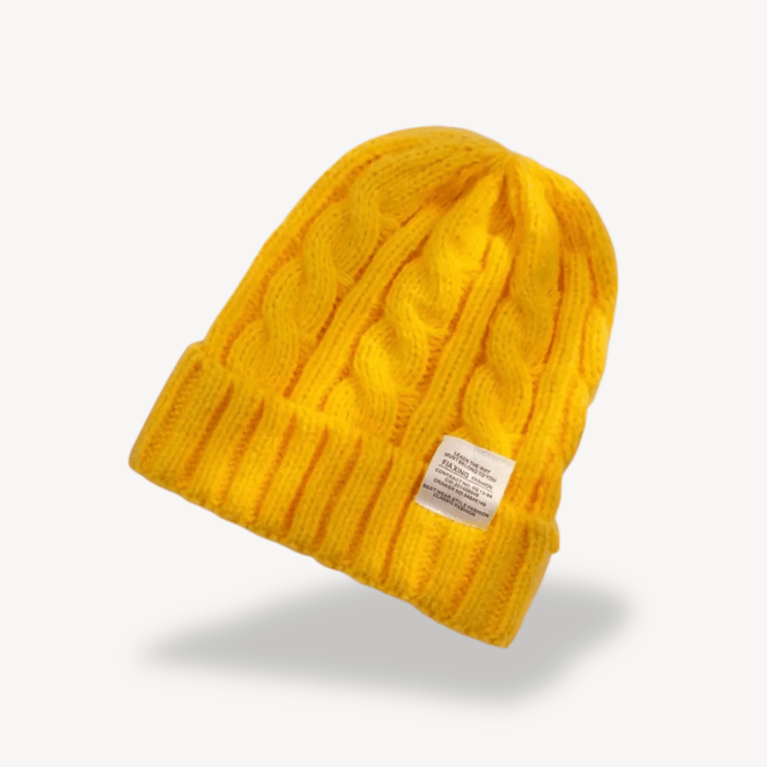 Kabelstickad mössa i mjuk ullblandning | Edurano - Edurano