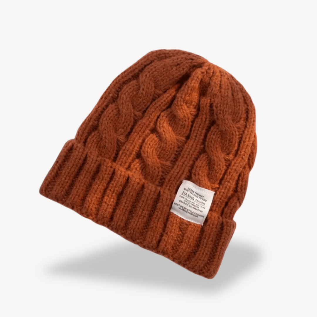 Kabelstickad mössa i mjuk ullblandning | Edurano - Edurano