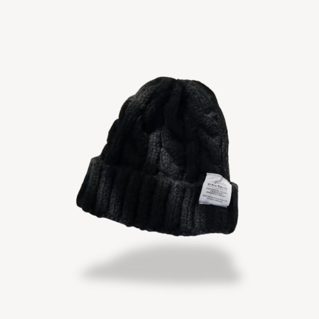 Kabelstickad mössa i mjuk ullblandning | Edurano - Edurano