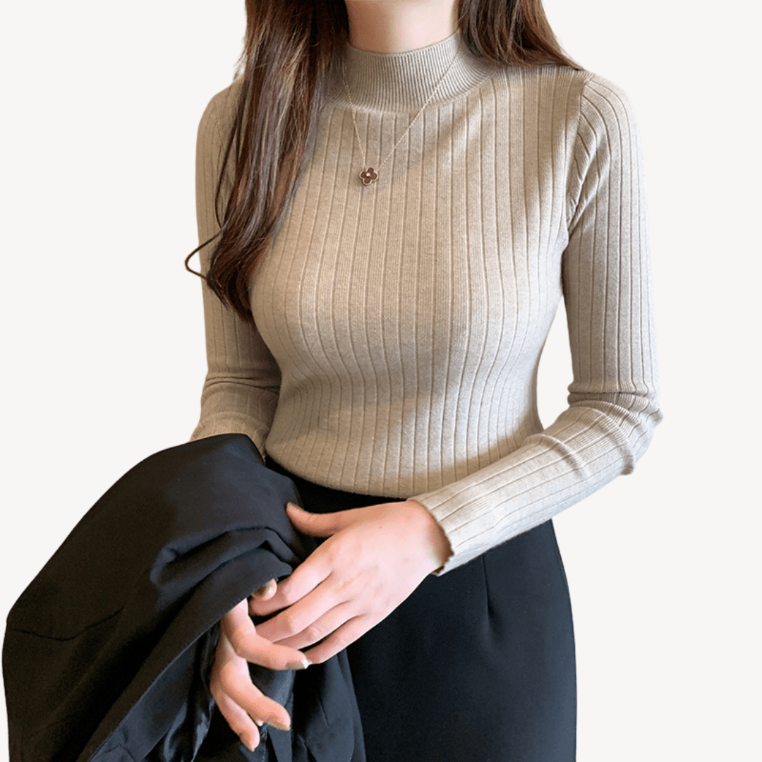 Ribbad tröja med hög krage i mjukt material | Edurano - Edurano
