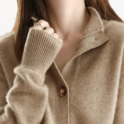 Stickad tröja i kashmirblandning med knappar | Edurano - Edurano